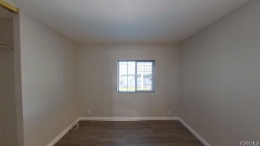 909 Richland Road, Unit 52 San Marcos, CA 92069 - Photo 7 of 28 an empty room with a window