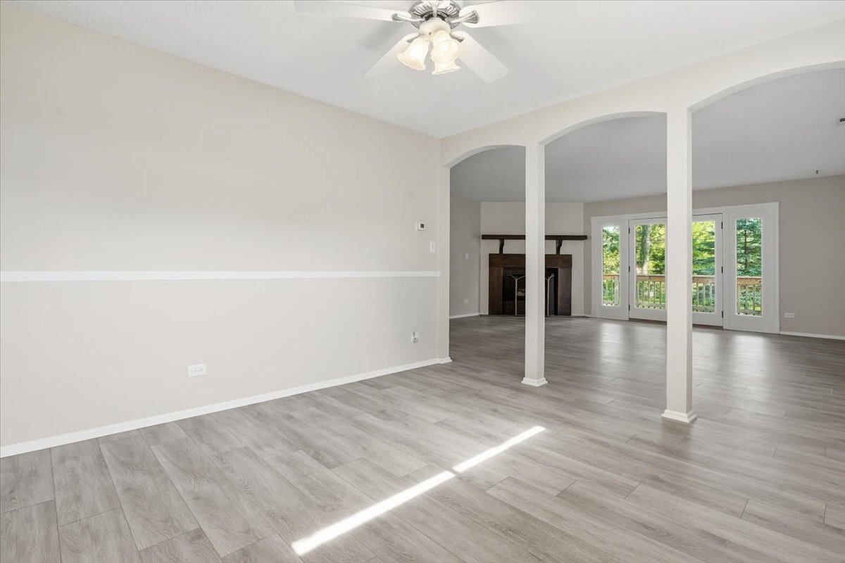 641 Clover Road Wauconda, IL 60084 - Photo 14 of 35