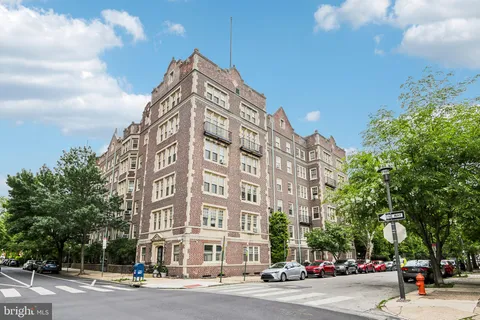 $539,000 | 4631 Pine Street, Unit E305, Philadelphia, PA 19143