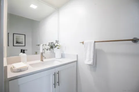 $1,549,000 | 2420 Community Lane, Unit 44, San Diego, CA 92108