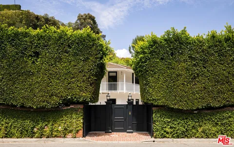 $8,995,000 | 760 North Beverly Glen Boulevard, Los Angeles, CA 90077