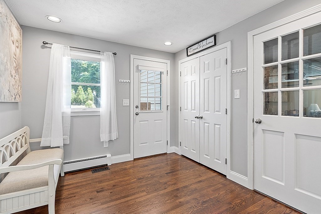 32 Burley Farm Road Danvers, MA 01923 - Photo 9 of 37 Gallery Image 9