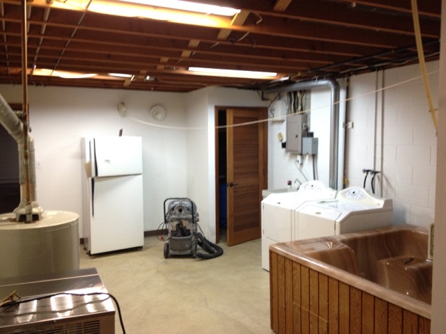 1505 East Springhill Road Warsaw, IN 46580 - Photo 23 of 28 Gallery Image 23