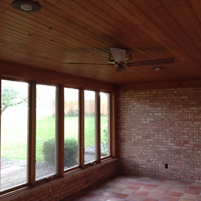 1505 East Springhill Road Warsaw, IN 46580 - Photo 9 of 28 Gallery Image 9