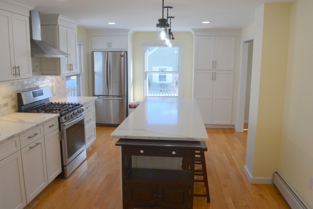 11 Hollow Ridge Road East Providence, RI 02916 - Photo 12 of 41