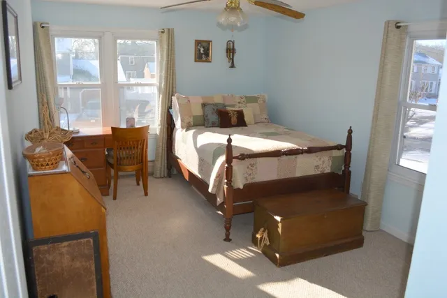 $679,000 | 11 Hollow Ridge Road, East Providence, RI 02916