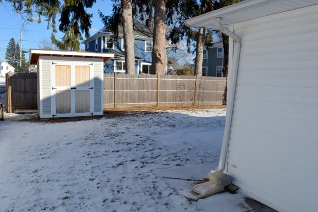 $679,000 | 11 Hollow Ridge Road, East Providence, RI 02916