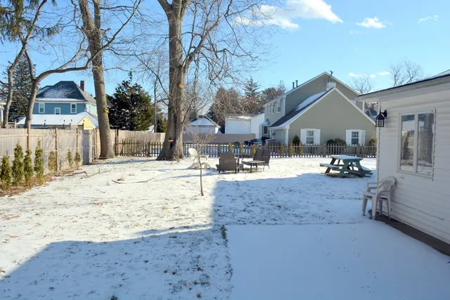 $679,000 | 11 Hollow Ridge Road, East Providence, RI 02916