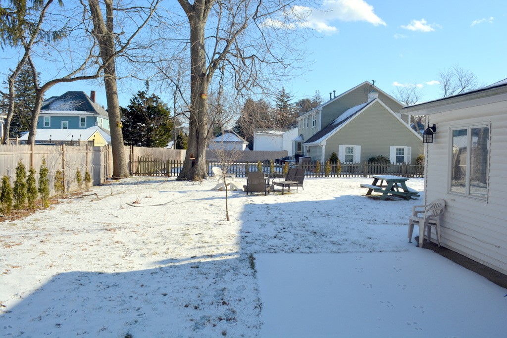 11 Hollow Ridge Road East Providence, RI 02916 - Photo 4 of 41