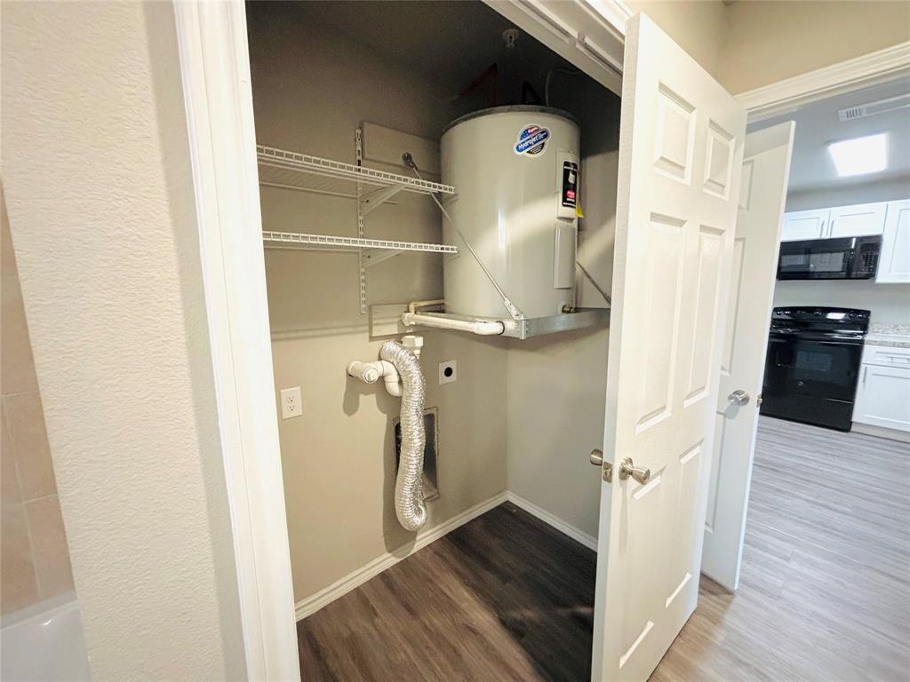 6108 Abrams Road, Unit 202 Dallas, TX 75231 - Photo 11 of 18 Gallery Image 11