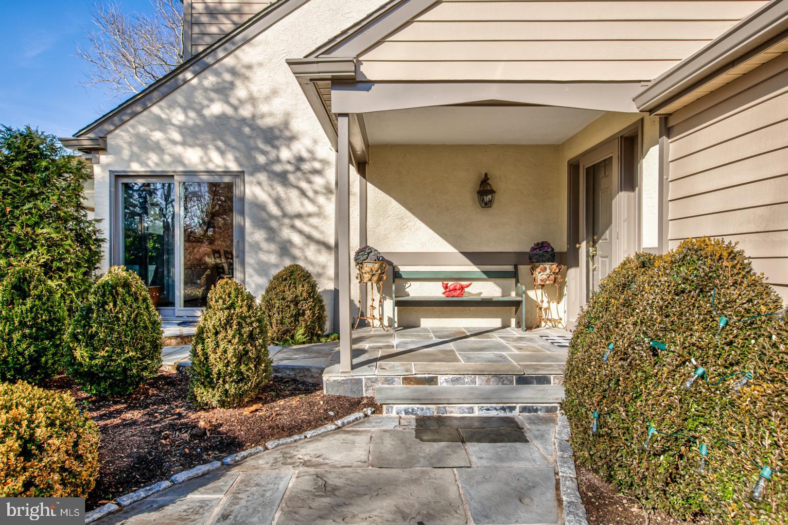 444 Inveraray Road Villanova, PA 19085 - Photo 2 of 44