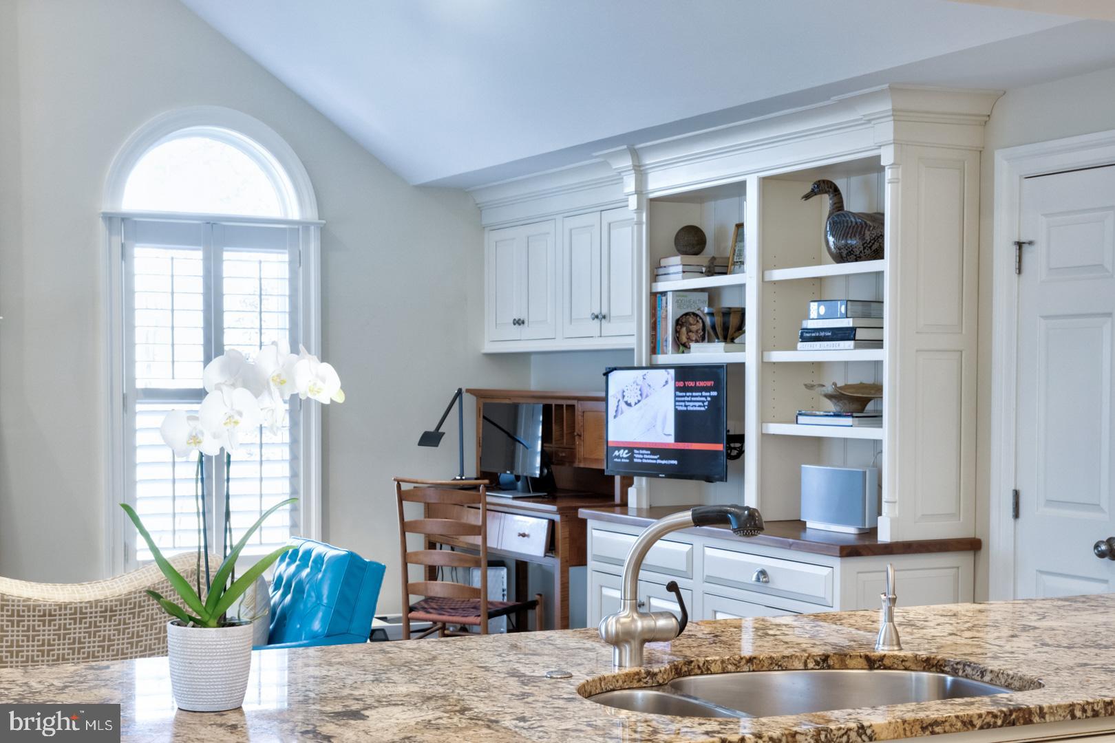 444 Inveraray Road Villanova, PA 19085 - Photo 11 of 44