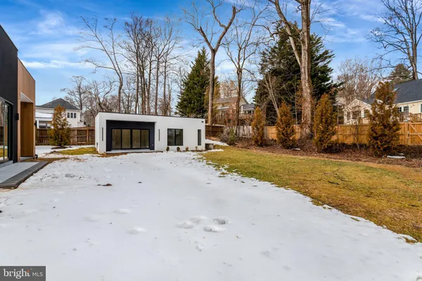 $2,999,999 | 8302 Robey Avenue, Annandale, VA 22003