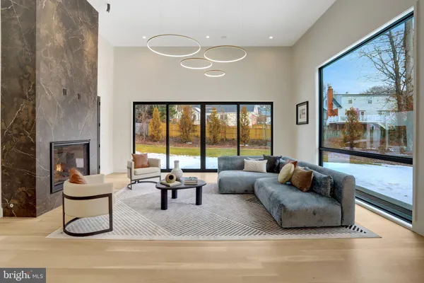 $2,999,999 | 8302 Robey Avenue, Annandale, VA 22003