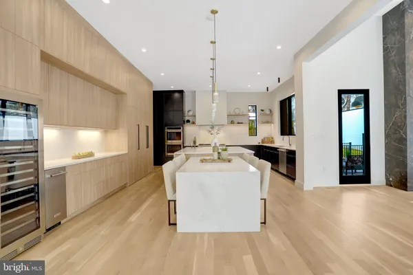 $2,999,999 | 8302 Robey Avenue, Annandale, VA 22003