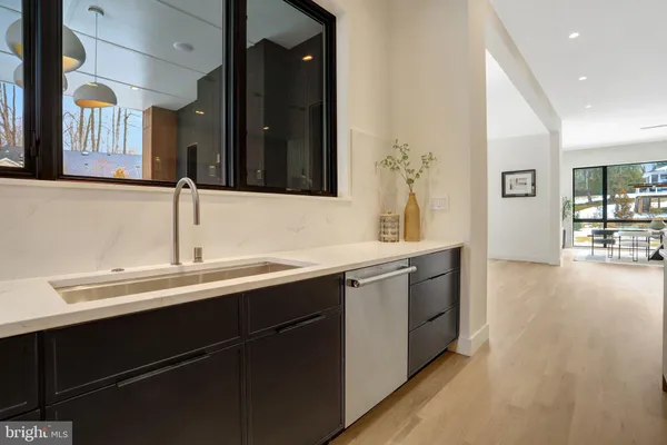 $2,999,999 | 8302 Robey Avenue, Annandale, VA 22003