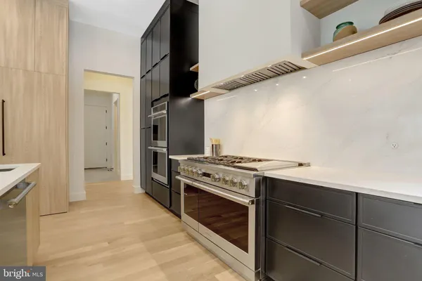 $2,999,999 | 8302 Robey Avenue, Annandale, VA 22003