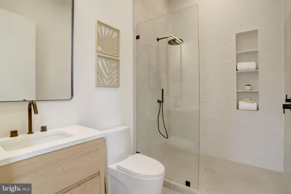 $2,999,999 | 8302 Robey Avenue, Annandale, VA 22003