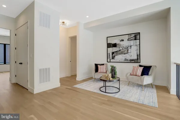 $2,999,999 | 8302 Robey Avenue, Annandale, VA 22003