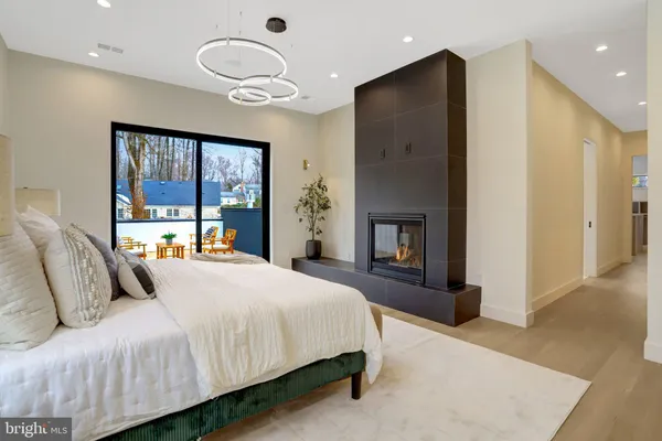 $2,999,999 | 8302 Robey Avenue, Annandale, VA 22003