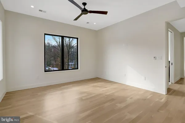 $2,999,999 | 8302 Robey Avenue, Annandale, VA 22003