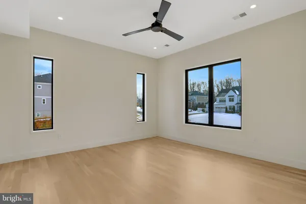 $2,999,999 | 8302 Robey Avenue, Annandale, VA 22003