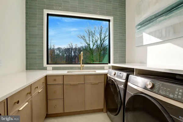 $2,999,999 | 8302 Robey Avenue, Annandale, VA 22003