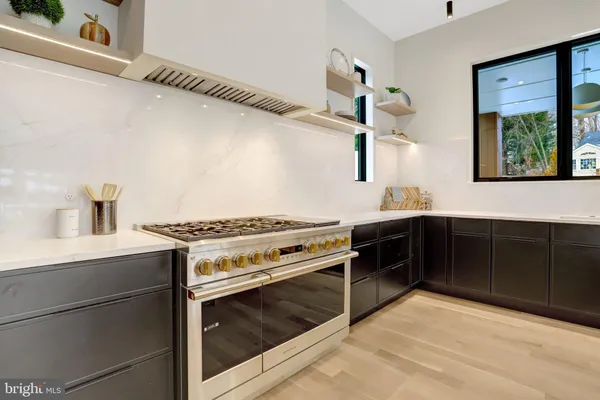 $2,999,999 | 8302 Robey Avenue, Annandale, VA 22003