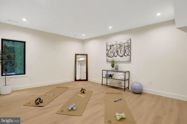 $2,999,999 | 8302 Robey Avenue, Annandale, VA 22003