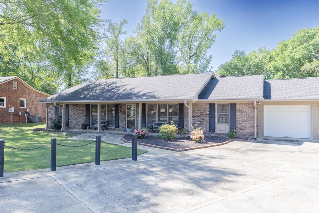 3516 Bridgewater Road Columbus, GA 31909 - Photo 4 of 29