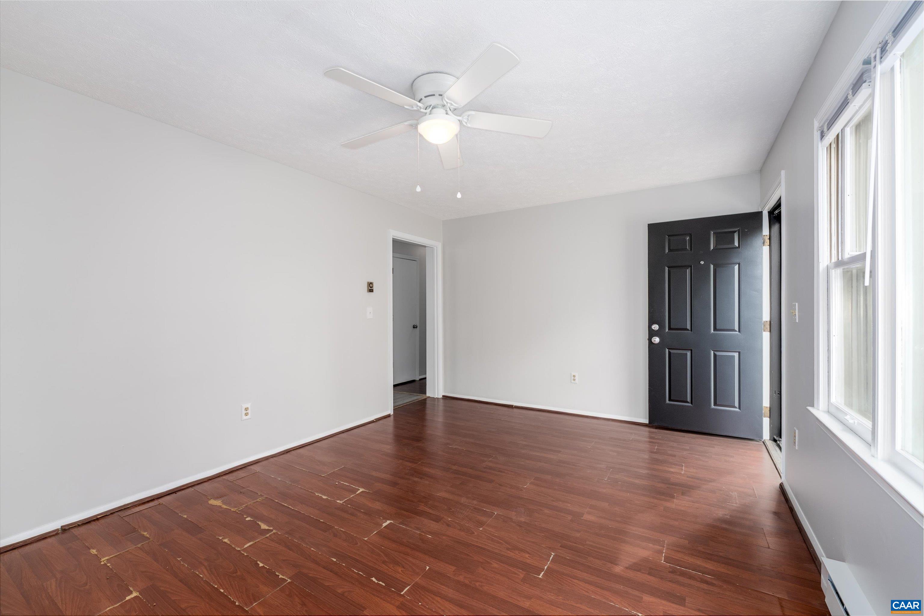 9 Pleasant View Terrace Palmyra, VA 22963 - Photo 11 of 34 a view of an empty room with a window