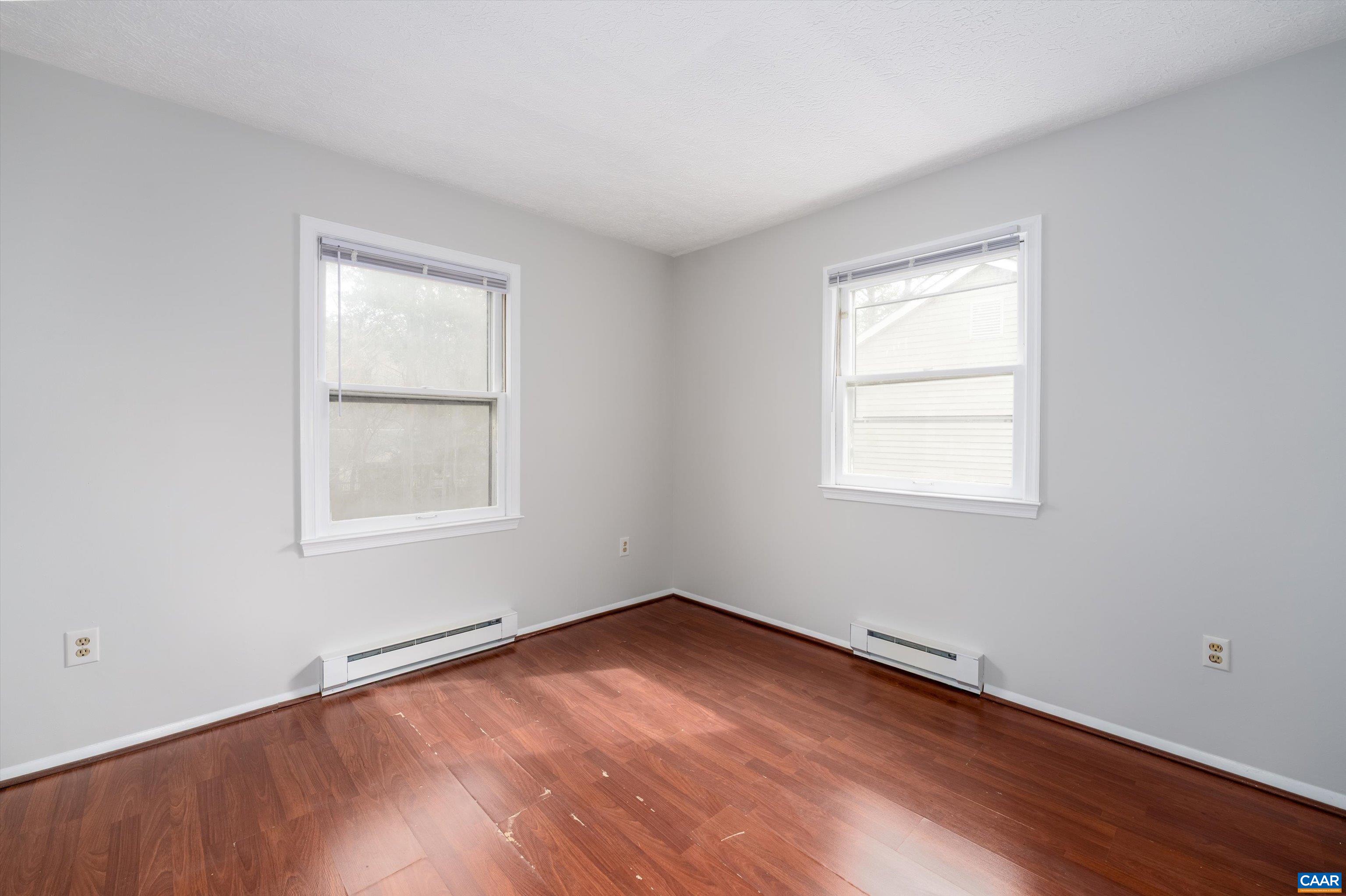 9 Pleasant View Terrace Palmyra, VA 22963 - Photo 22 of 34 an empty room with a window