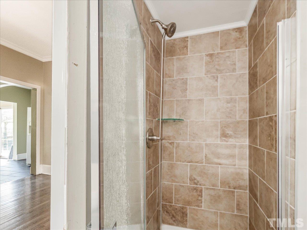 118 Hawthorne Road Raleigh, NC 27605 - Photo 15 of 42 a bathroom with a shower