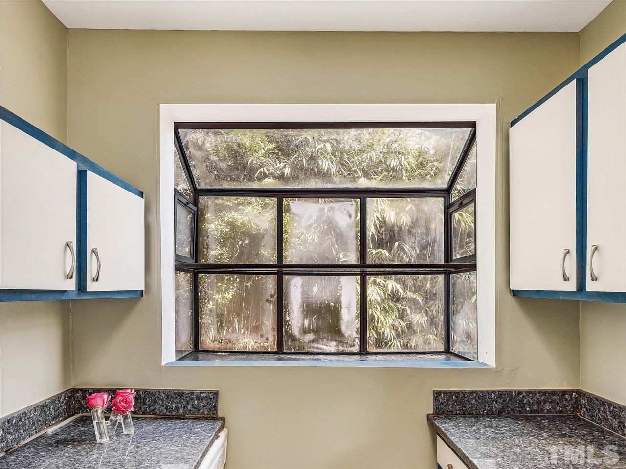 118 Hawthorne Road Raleigh, NC 27605 - Photo 17 of 42 a view of a window in a room