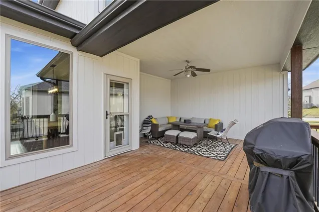 $815,000 | 836 Old Hickory Road, Greenwood, MO 64034