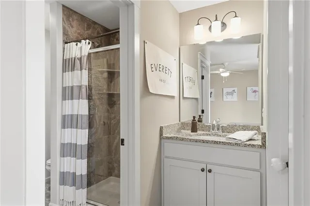 $815,000 | 836 Old Hickory Road, Greenwood, MO 64034