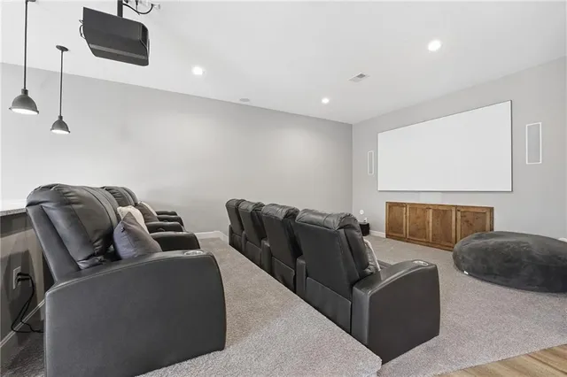 $815,000 | 836 Old Hickory Road, Greenwood, MO 64034