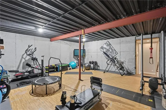 $815,000 | 836 Old Hickory Road, Greenwood, MO 64034