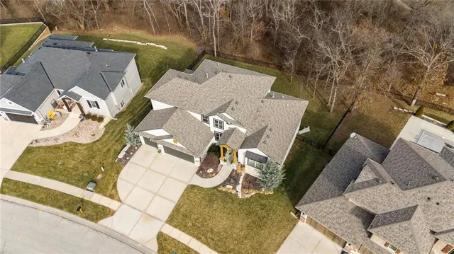 $815,000 | 836 Old Hickory Road, Greenwood, MO 64034