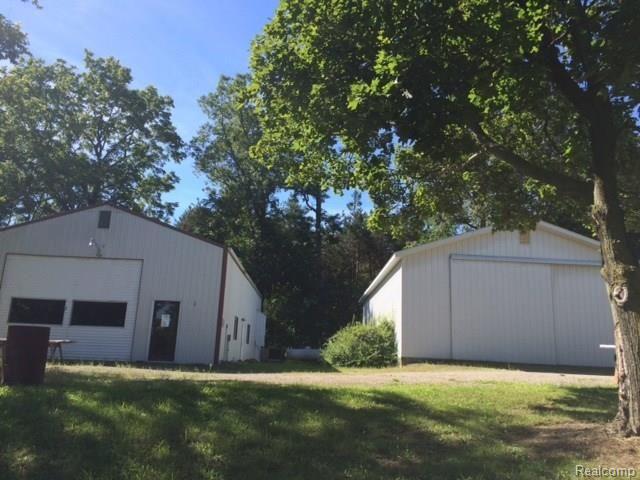 3435 Metamora Road Metamora, MI 48455 - Photo 39 of 39 barns.jpg