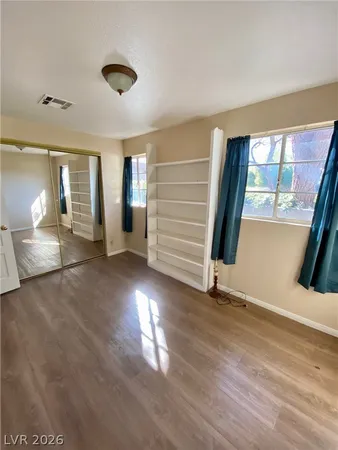$1,350 | Undisclosed Address, Las Vegas, NV 89102