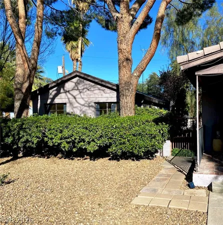 $1,350 | Undisclosed Address, Las Vegas, NV 89102