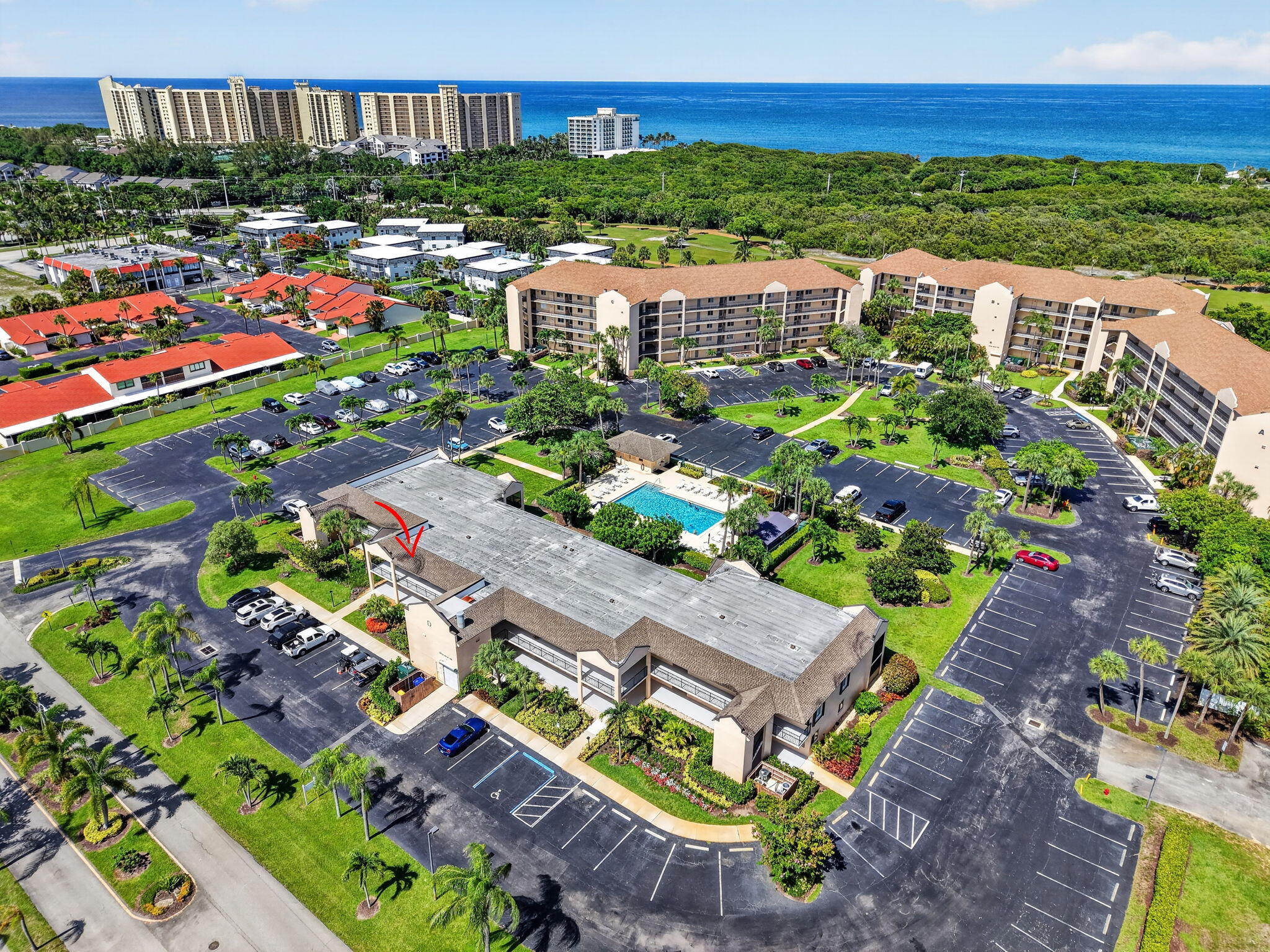 275 Palm Avenue, Unit D Jupiter, FL 33477 - Photo 40 of 56 42-web-or-mls-DJI_20260629160142_0192_D