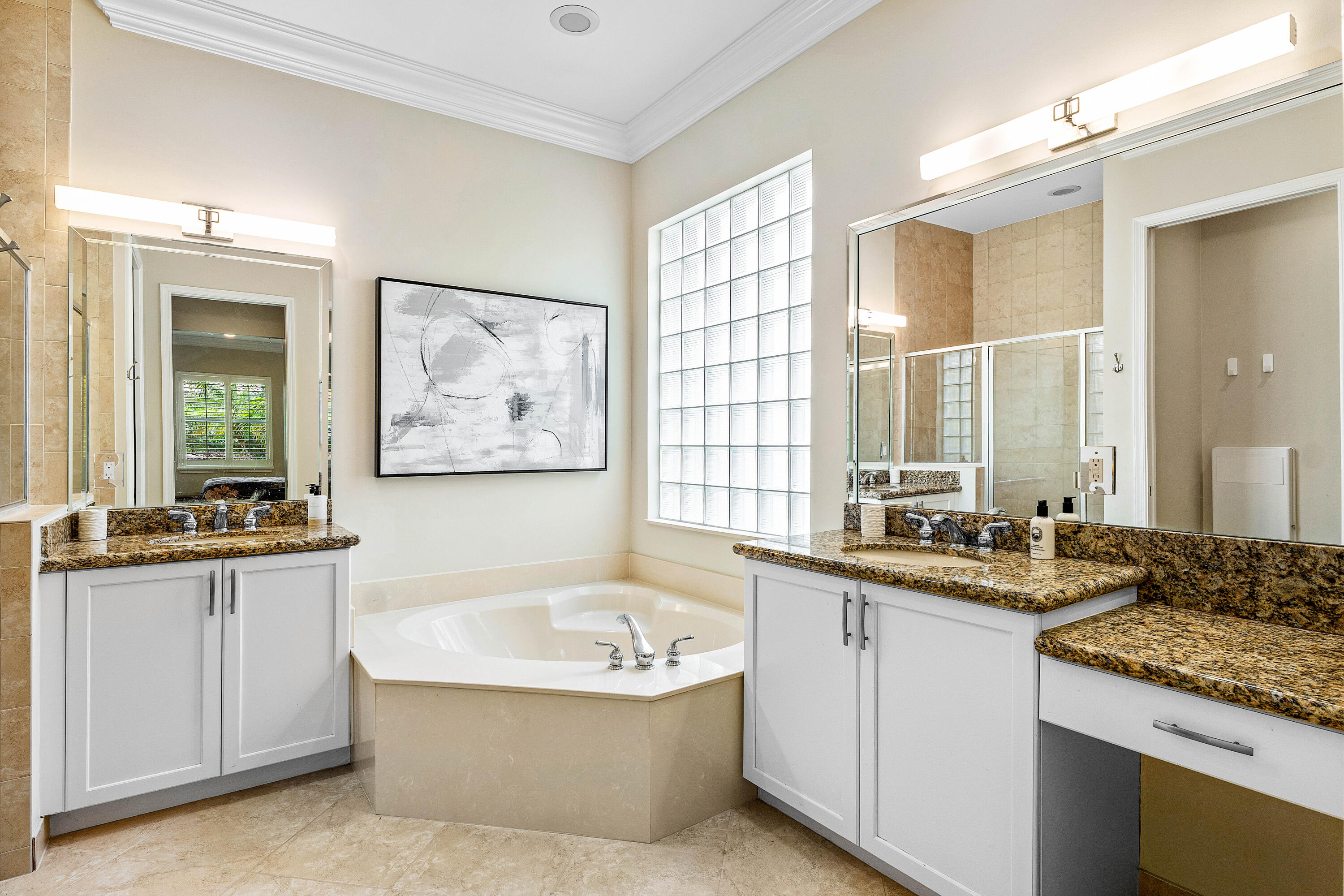 9428 Ivory Isle Road Boynton Beach, FL 33473 - Photo 23 of 46 Luxurious Master Bath