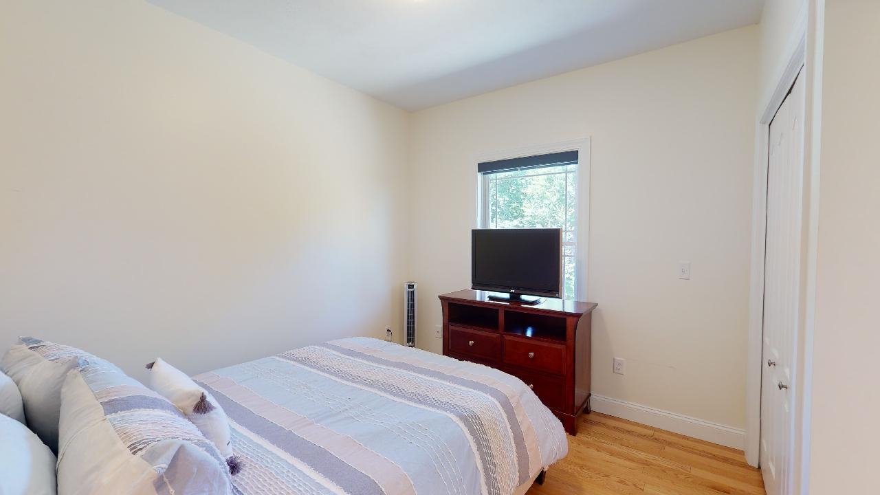 98 Kennard Road Nottingham, NH 03290 - Photo 17 of 40