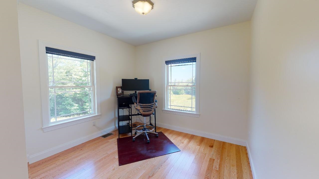98 Kennard Road Nottingham, NH 03290 - Photo 21 of 40