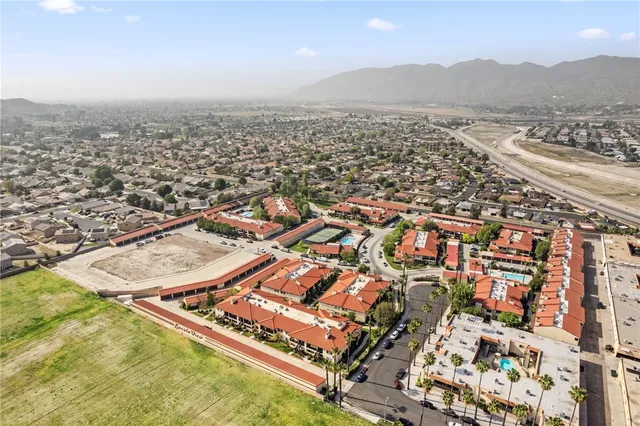 $249,900 | 43195 Andrade Avenue, Unit L, Hemet, CA 92544