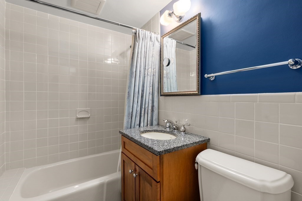 24 Bradford Road Wellesley, MA 02481 - Photo 18 of 30 Gallery Image 18