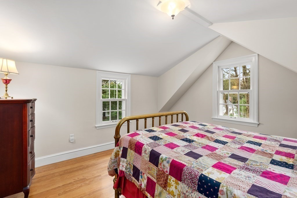 24 Bradford Road Wellesley, MA 02481 - Photo 22 of 30 Gallery Image 22