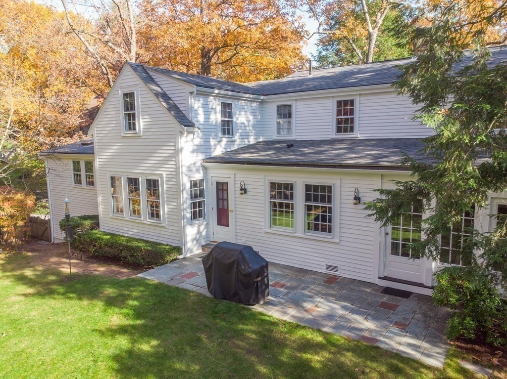 24 Bradford Road Wellesley, MA 02481 - Photo 27 of 30 Gallery Image 27